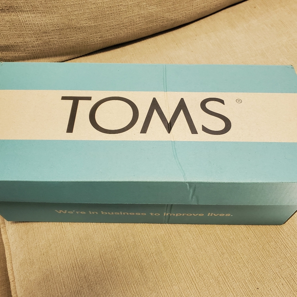 TOMS